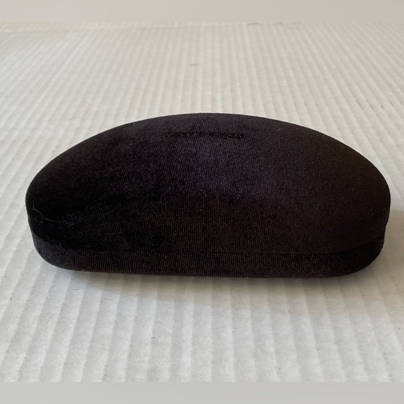 TOM FORD Brown Velvet and Suede Microfiber Clamshell Sunglass Case - Picture 8 of 13